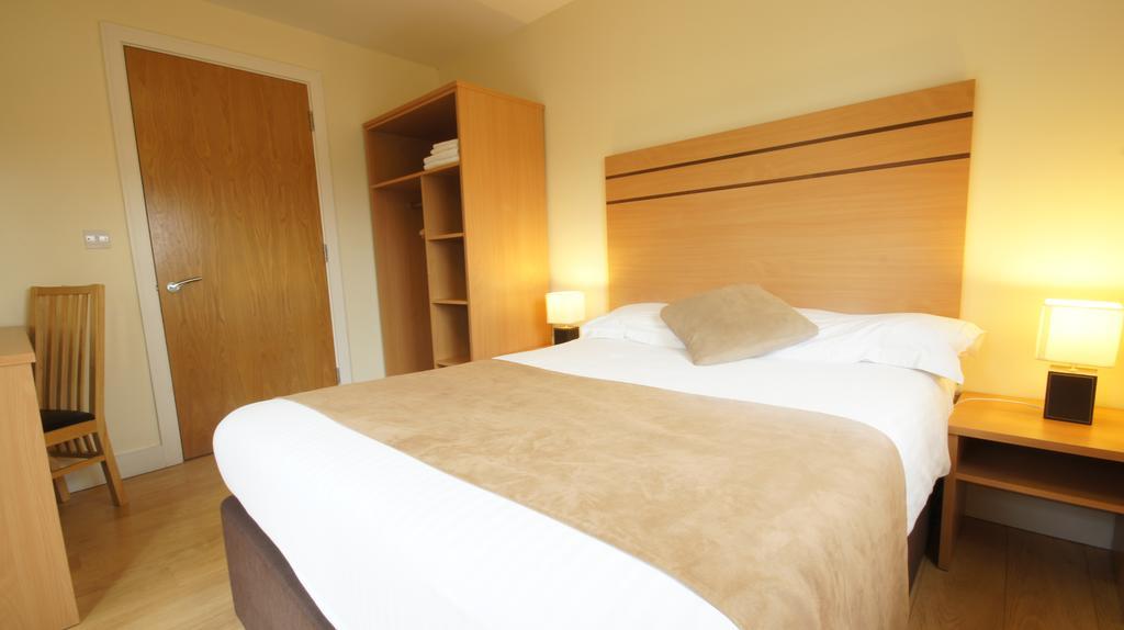 Lodge Drive Serviced Apartments Enfield Luaran gambar