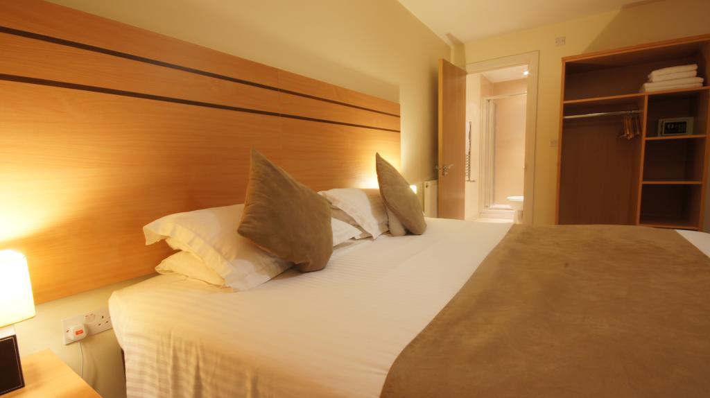 Lodge Drive Serviced Apartments Enfield Luaran gambar
