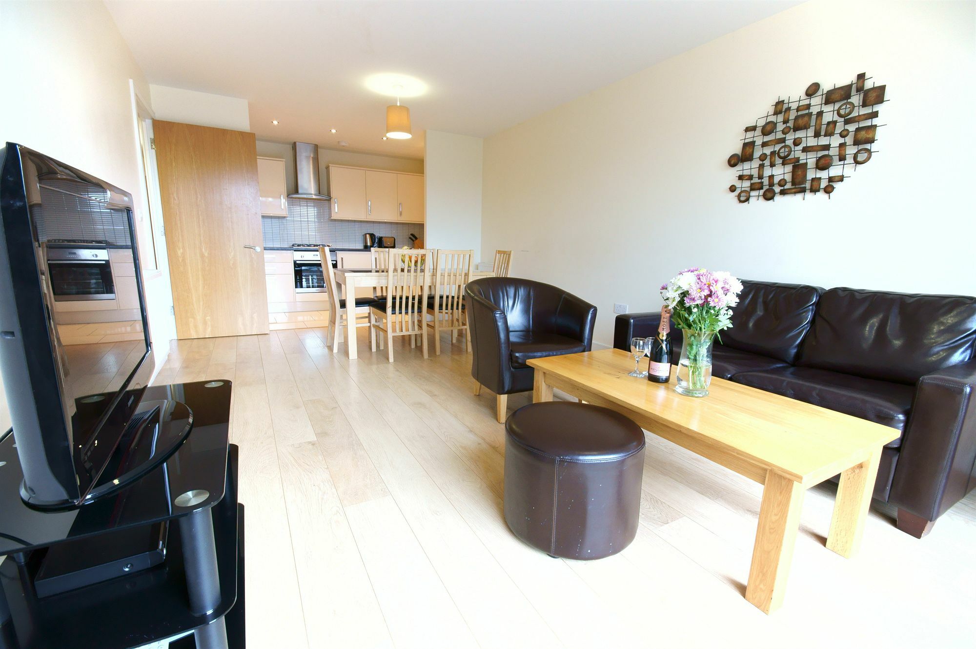 Lodge Drive Serviced Apartments Enfield Luaran gambar