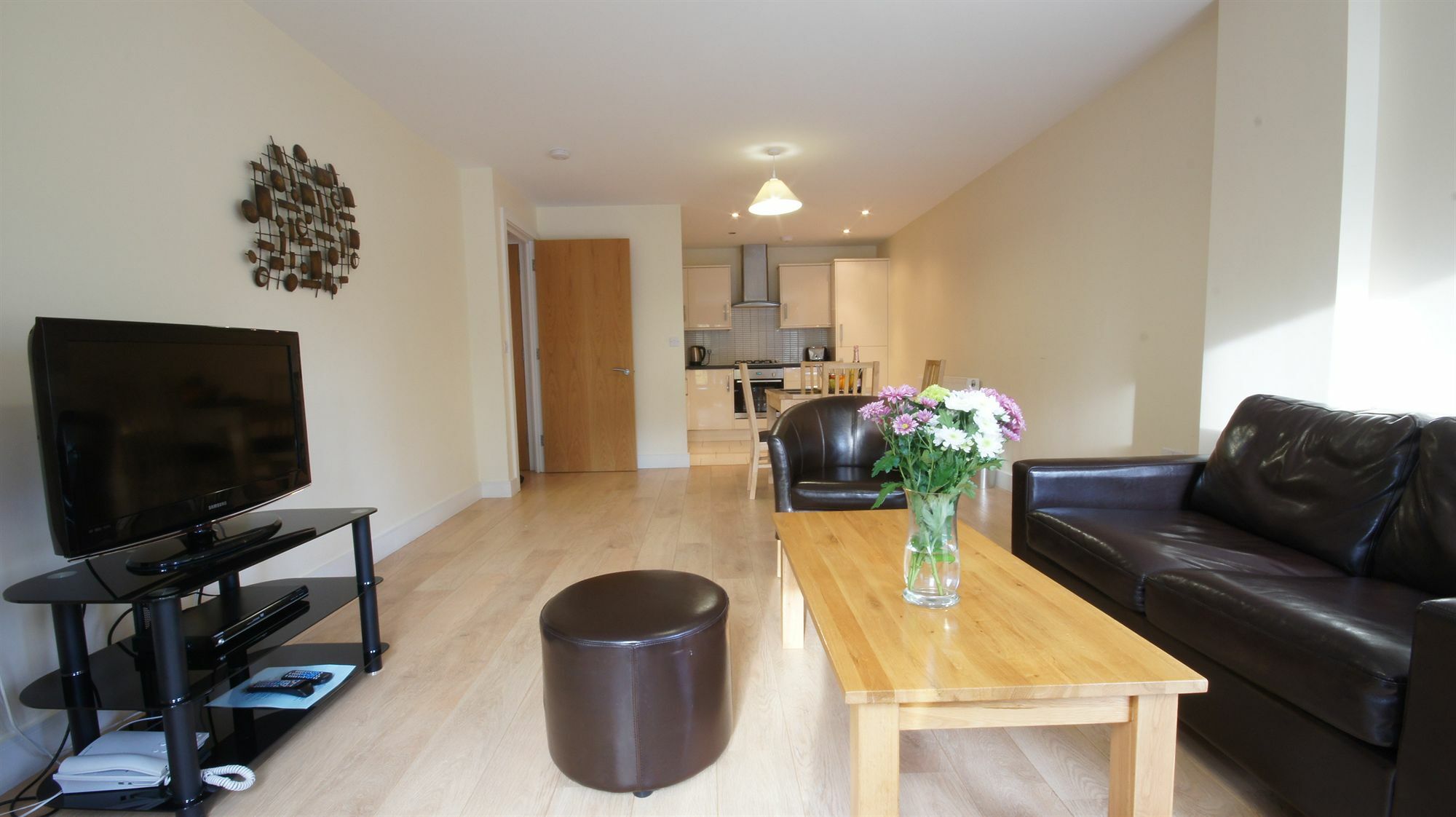 Lodge Drive Serviced Apartments Enfield Luaran gambar